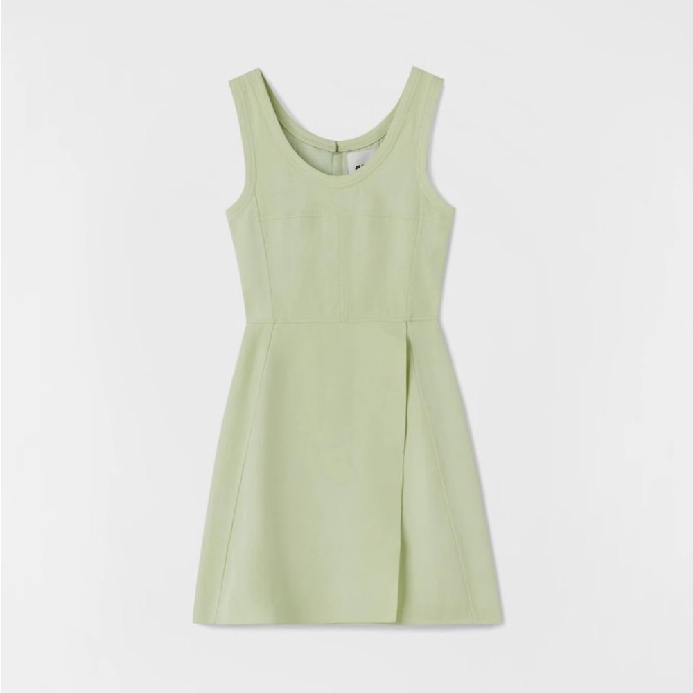 Elegant Green Sleeveless Dress